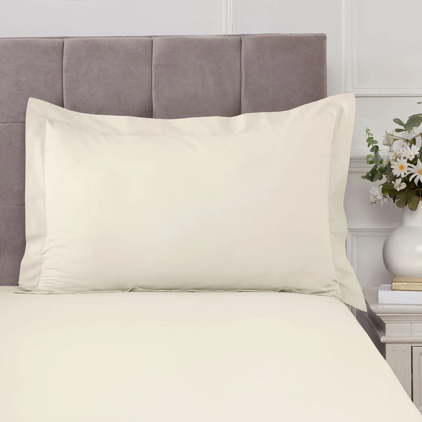 Oxford Luxury Thread Count Pillowcase Pair - 200TC BCI Cotton - Cream